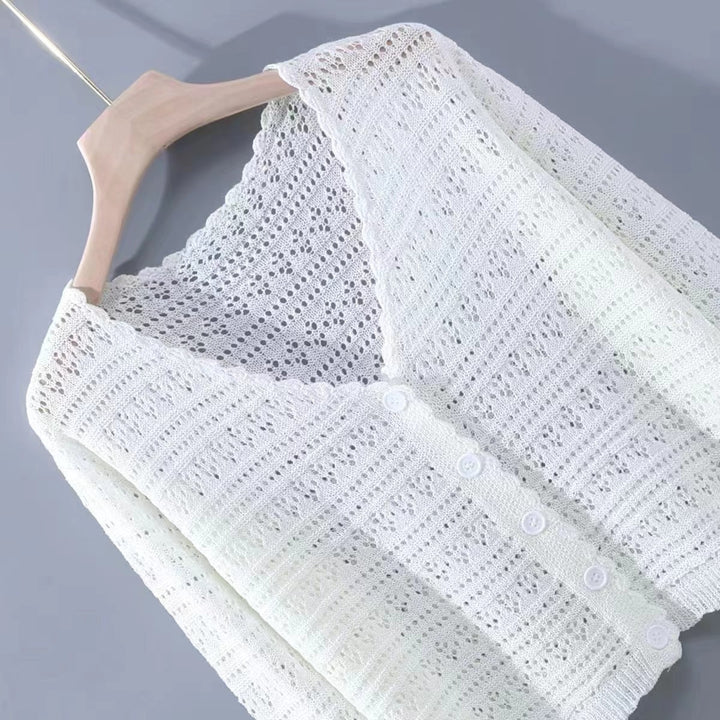 Ladies' vest with an airy crochet look and an adorable V neck Lune London