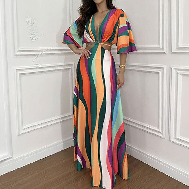 Robe maxi pour femmes avec des motifs élégants en vagues Chic & Stil