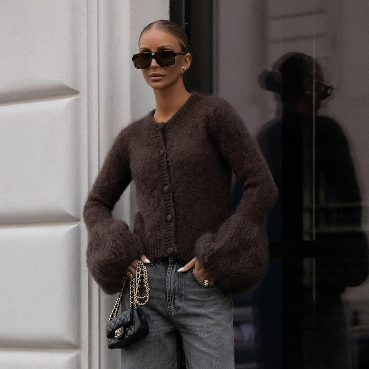 Cardigan for women with voluminous sleeves and a soft blend of mohair and wool Lune London