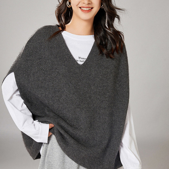 Ladies fashion knit poncho Lune London