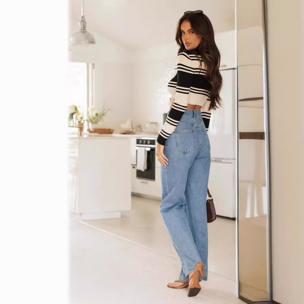 Women's Flared Jeans with High Waist and Wide Leg for Casual Style Lune London