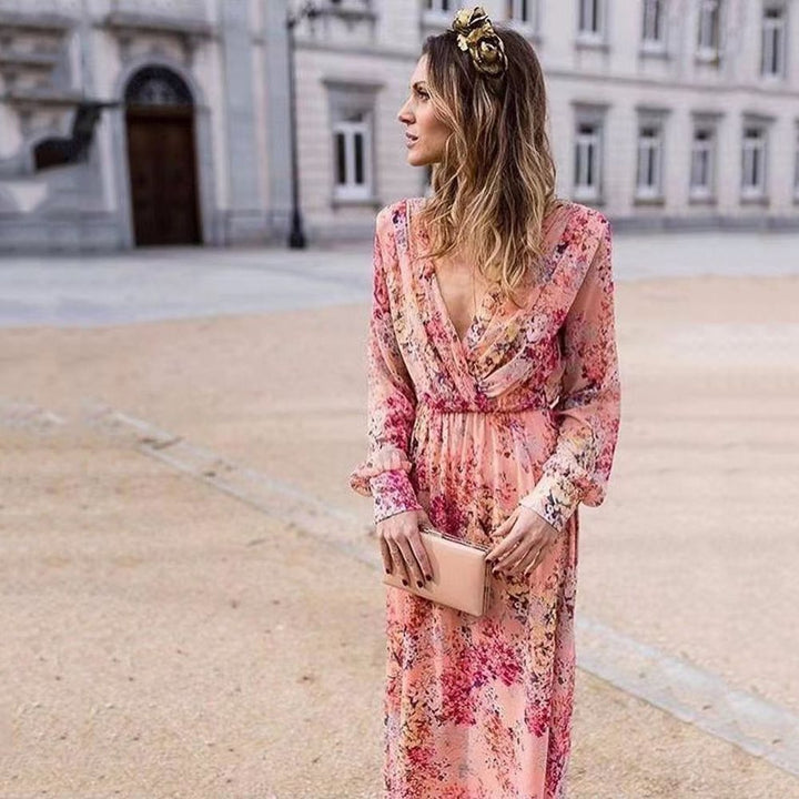Maxi dress for women with voluminous sleeves and an elegant floral design Lune London