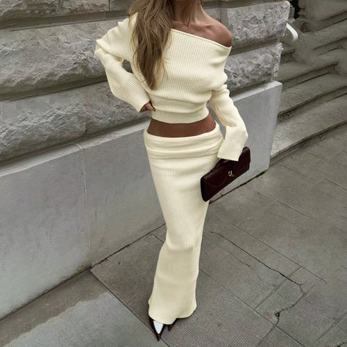 Knitted set for women with plunging neckline and chic maxi skirt Lune London
