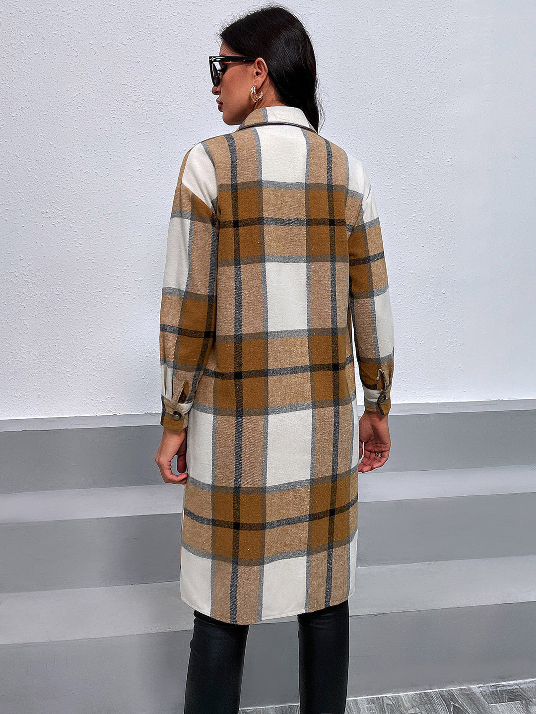 Plaid overshirt for women with a relaxed fit and long sleeves Lune London