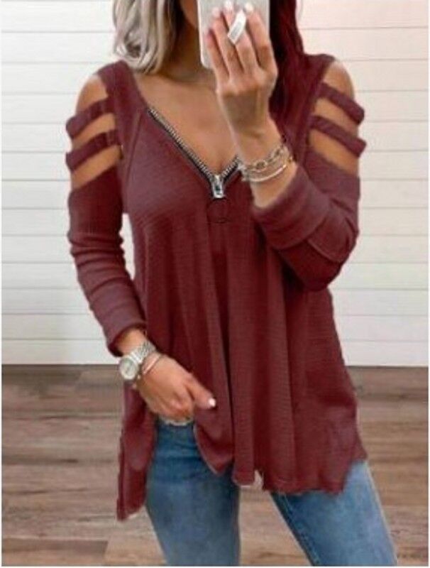 Ladies knit sweater with trendy cut-out sleeves Lune London