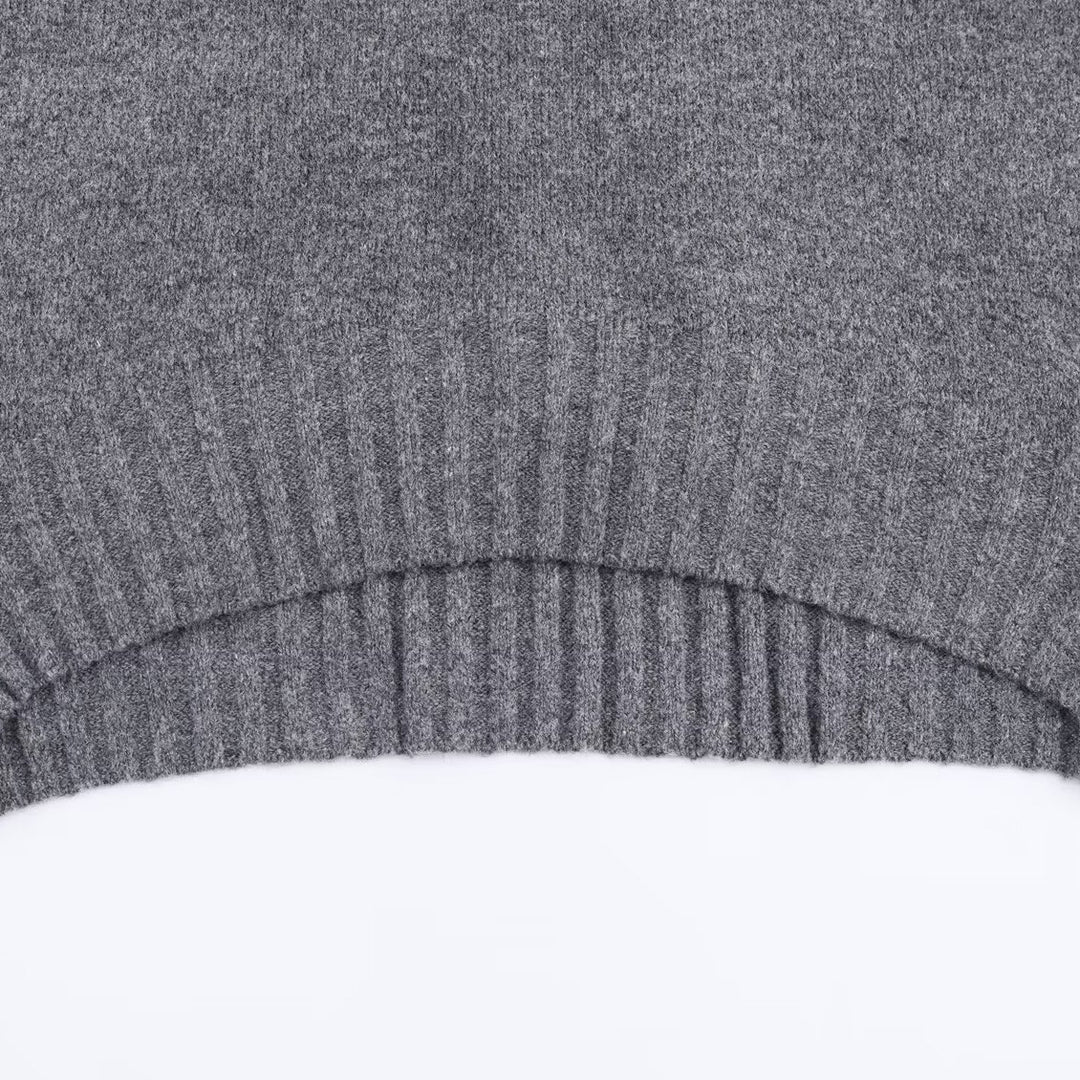 Casual round pullover for women with textured surface and dropped shoulders Lune London