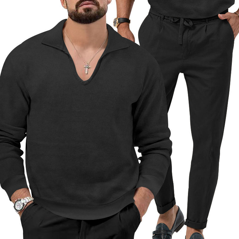 Comfortable pullover for men with V-neck and elegant pants combination Lune London