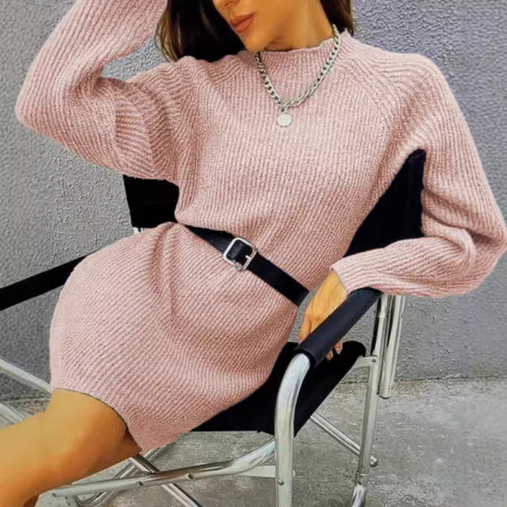 Knit dress for women with a relaxed fit and a soft material Lune Londonl