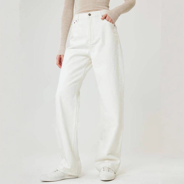 Jeans blancs classiques pour femmes à coupe décontractée Chic & Stil
