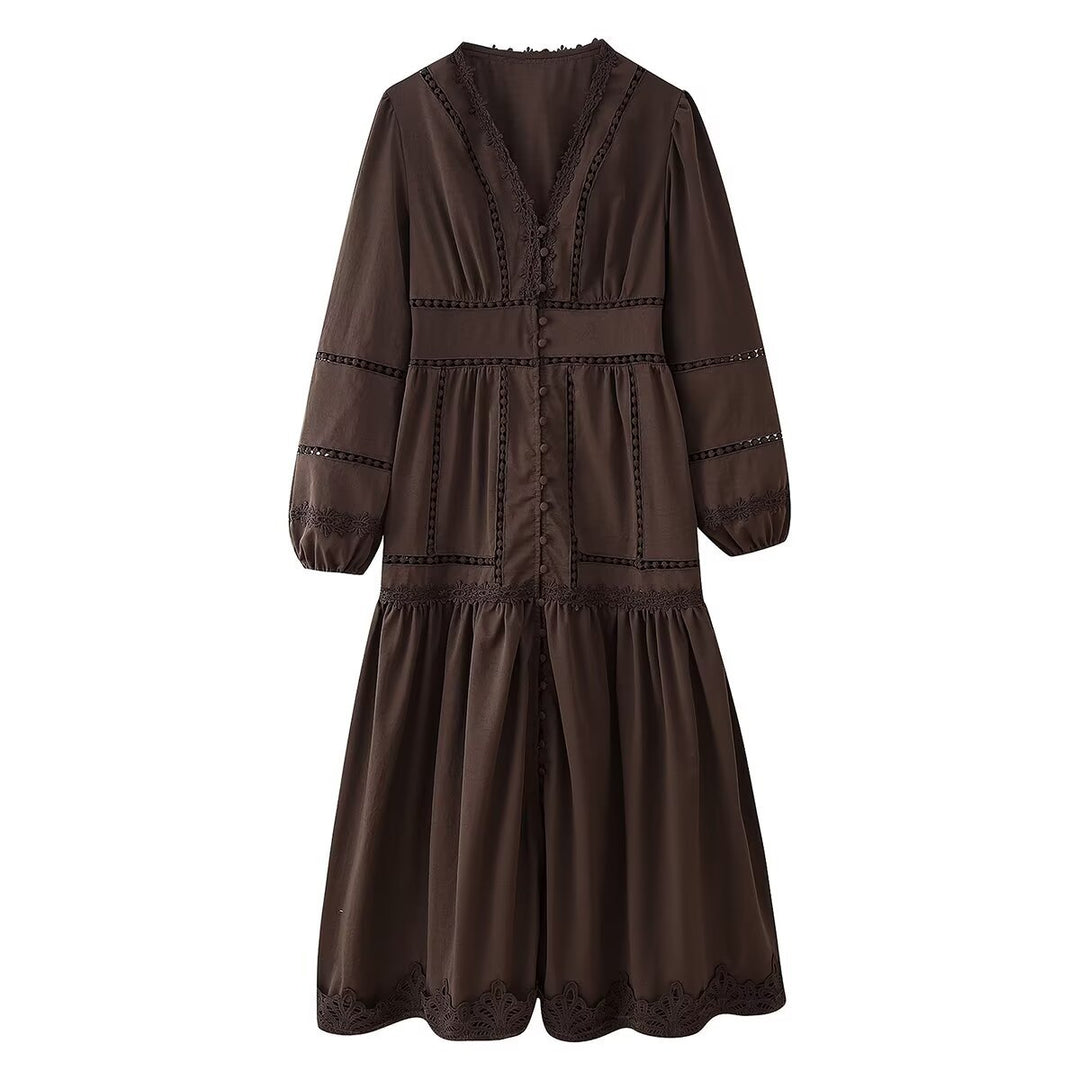 Maxi dress for women with elegant ruffle details and a feminine V-neck Lune London