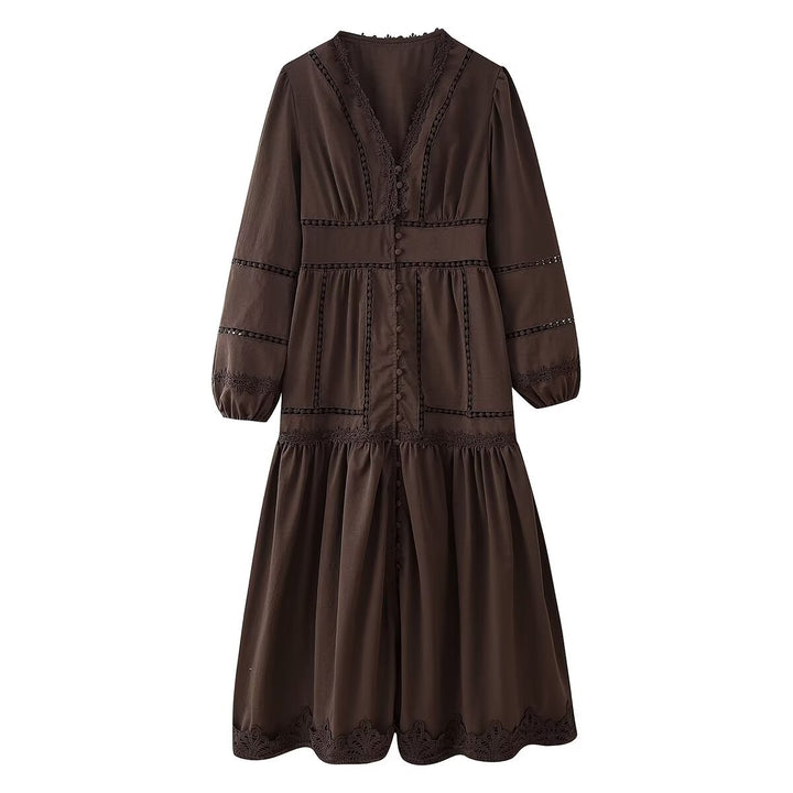 Maxi dress for women with elegant ruffle details and a feminine V-neck Lune London