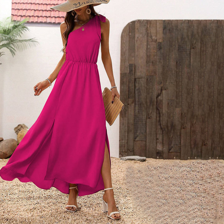 Robe maxi femme avec décolleté asymétrique et fente élégante Chic & Stil