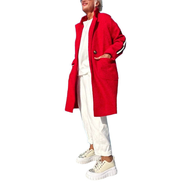 Women elegant teddy coat with two pockets and sporty stripes Lune London