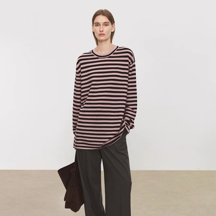 Casual long sleeve t-shirt for women with trendy striped pattern Lune London