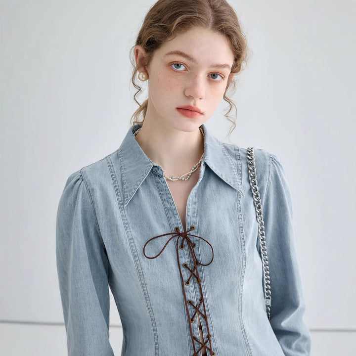 Women's denim blouse with lace neckline and elegant puff sleeves Chic & Stil