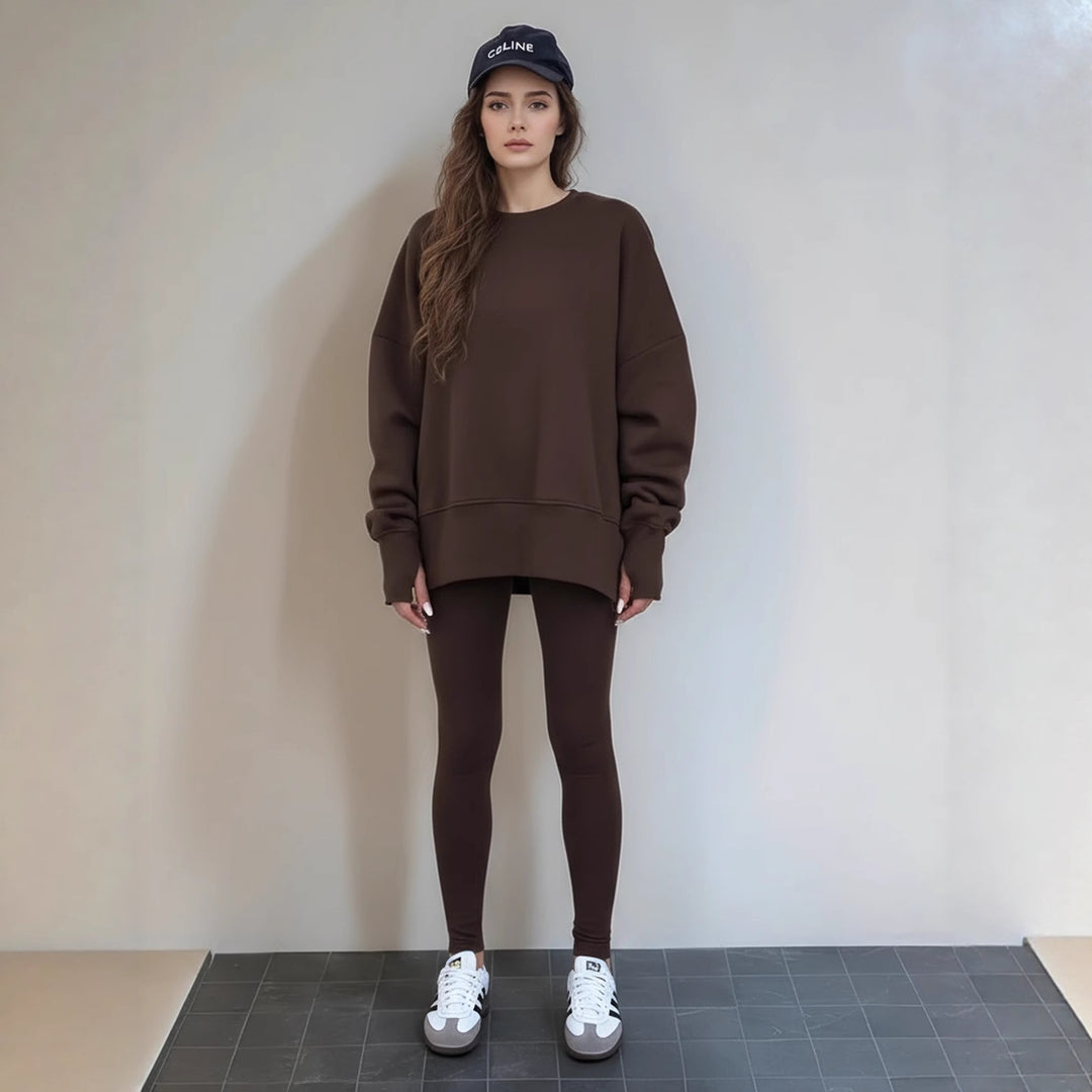 Ladies Sport Leisure Set with Soft Sweatshirt and Comfortable Leggings Lune London