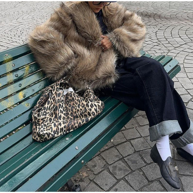 Ladies luxurious faux fur jacket with sparkling detail Lune London