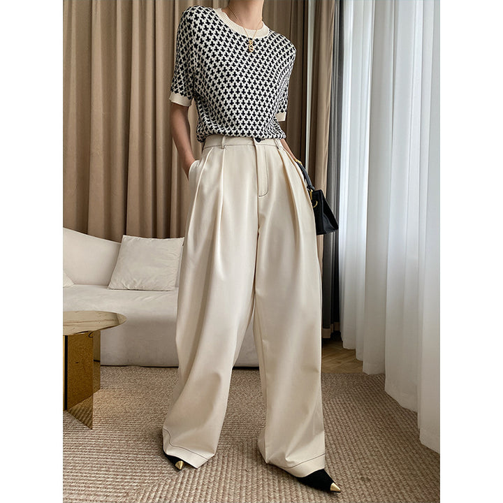Ladies' Fashionable Short Sleeve Sweater with Graphic Pattern Chic & Stil