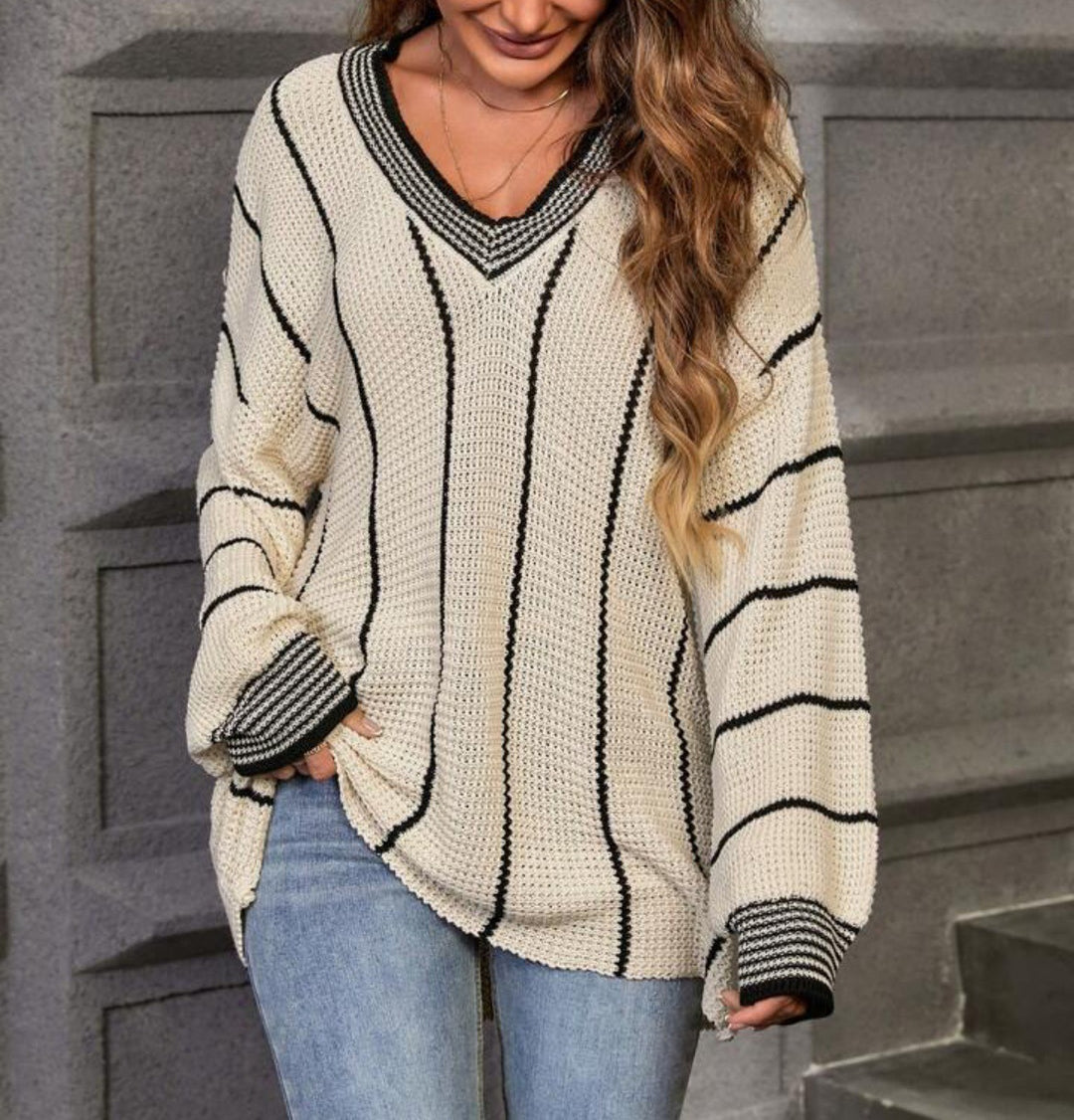 Casual sweater for women with V-neck and stripes Lune London