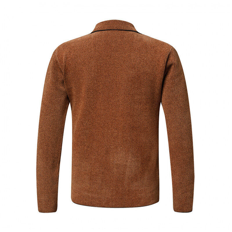 Elegant blazer jacket for men with a timeless design and practical pockets Lune London
