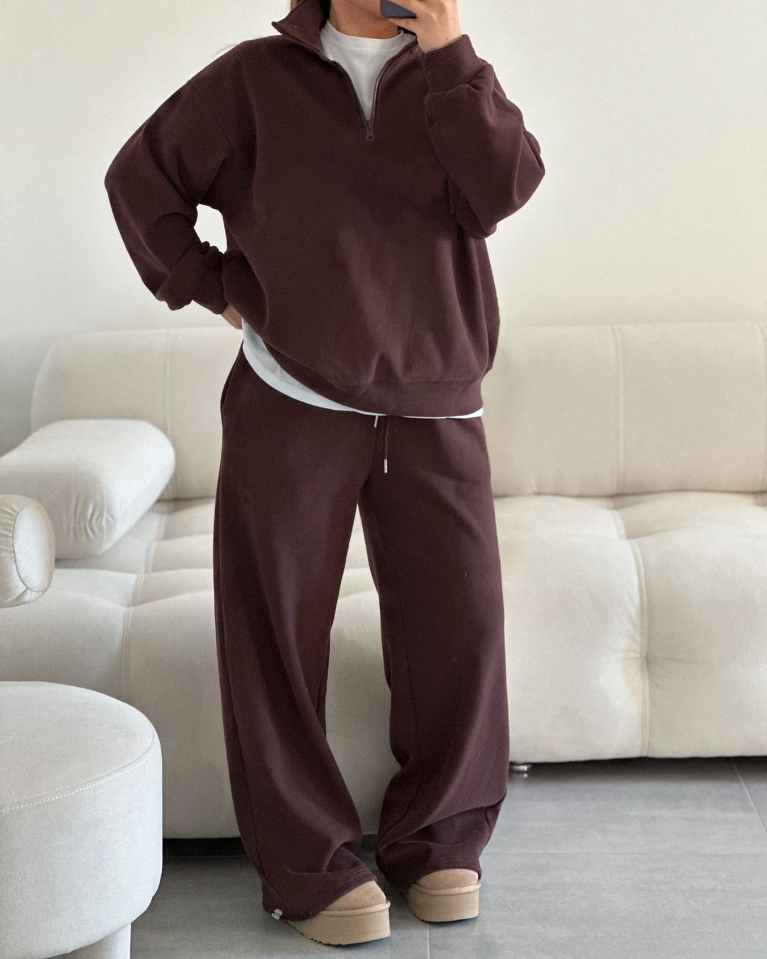 Sporty hoodie for ladies with high collar and loose fit Lune London