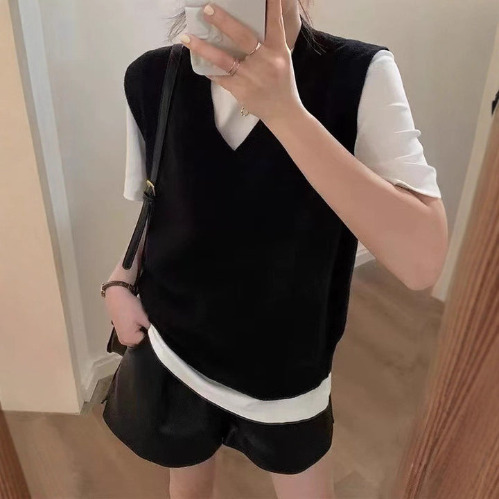 Pull stylé pour femme avec col en V et coupe ample Chic & Stil