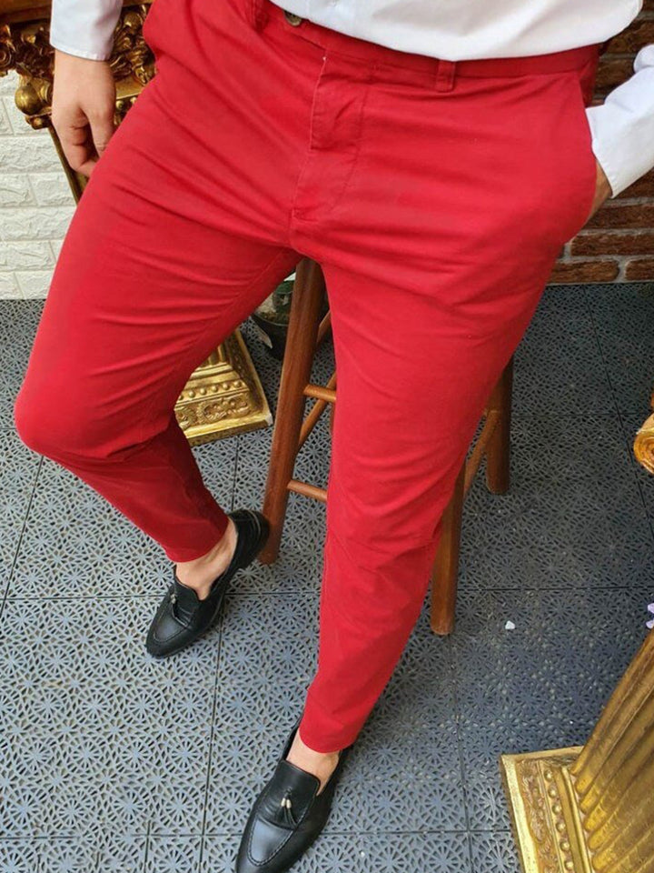 Comfortable summer chino pants for men with side pockets and elastic waistband Lune London