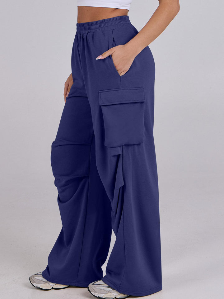 Pantalons cargo décontractés pour femmes avec taille élastique et jambes larges Chic & Stil