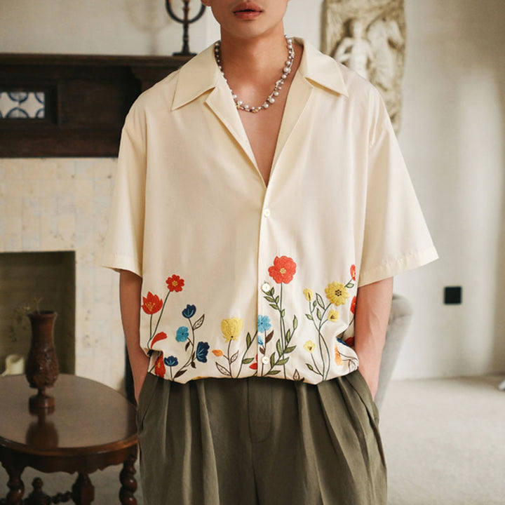 Short sleeve shirt for men with floral pattern and high-quality fabric Lune London
