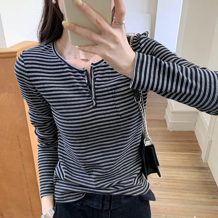 Women's stylish long-sleeve shirt with button placket and stripe pattern Chic & Stil