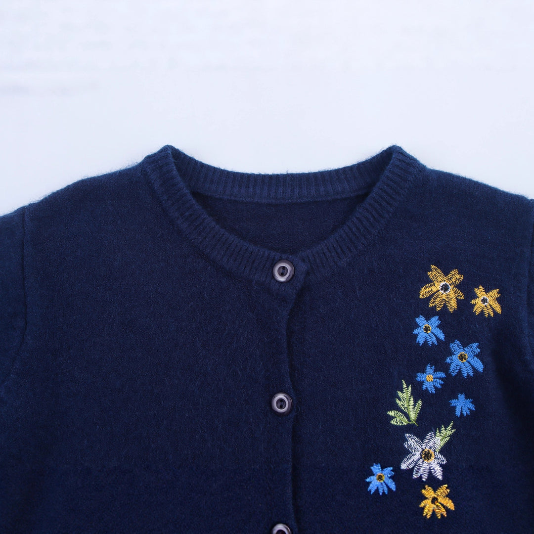Knitted jacket for women with floral embroidery Lune London