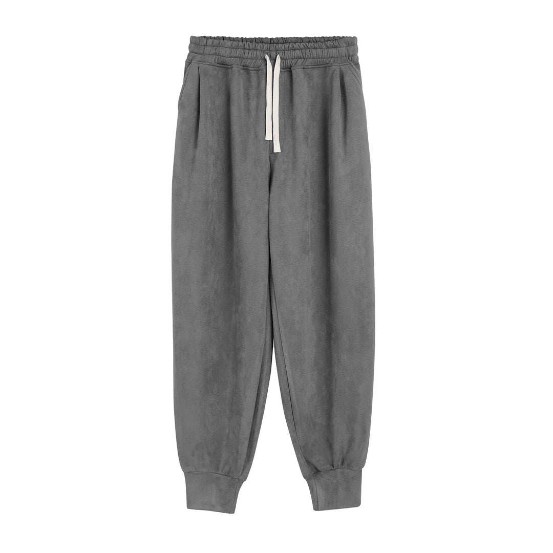 Casual women's jogger pants with elastic waistband and side pockets Lune London