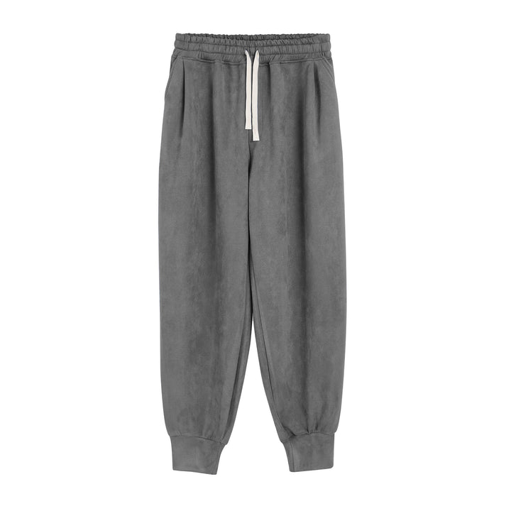 Casual women's jogger pants with elastic waistband and side pockets Lune London