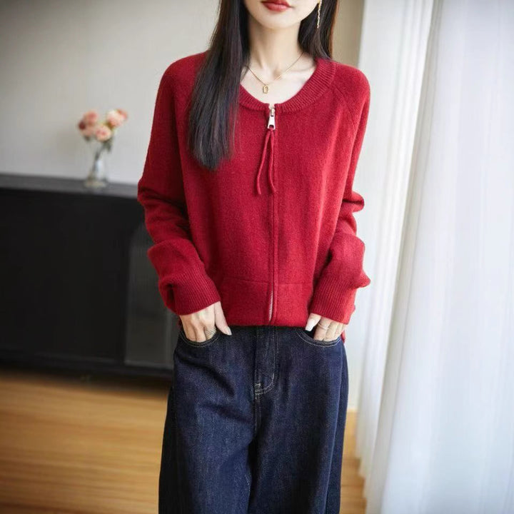 Cardigan pour femmes avec fermeture éclair et poches pratiques Chic & Stil
