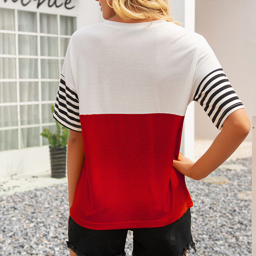 Fashion t-shirt for women with striped sleeves and applied pocket Lune London
