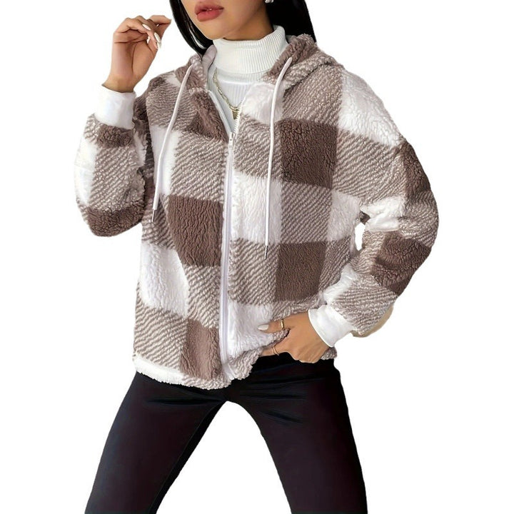 Ladies cozy teddy jacket with checkered pattern and practical pockets Lune London