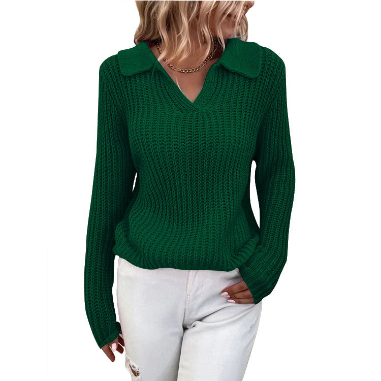 Knitted sweater for women with structured design and modern V-neck Lune London