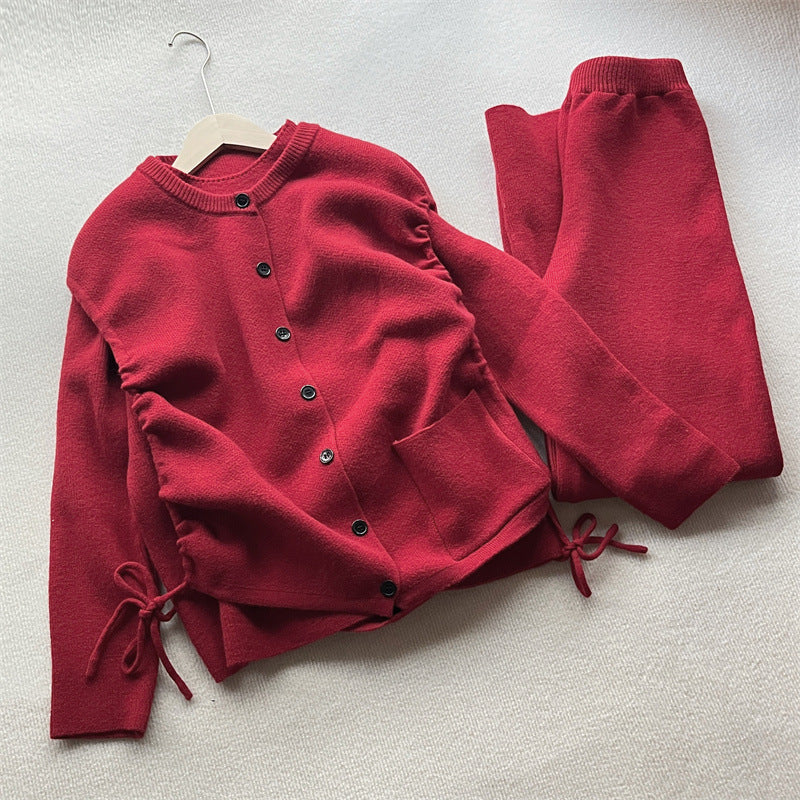 Cozy knit jacket for women with practical pockets and button closure Lune London