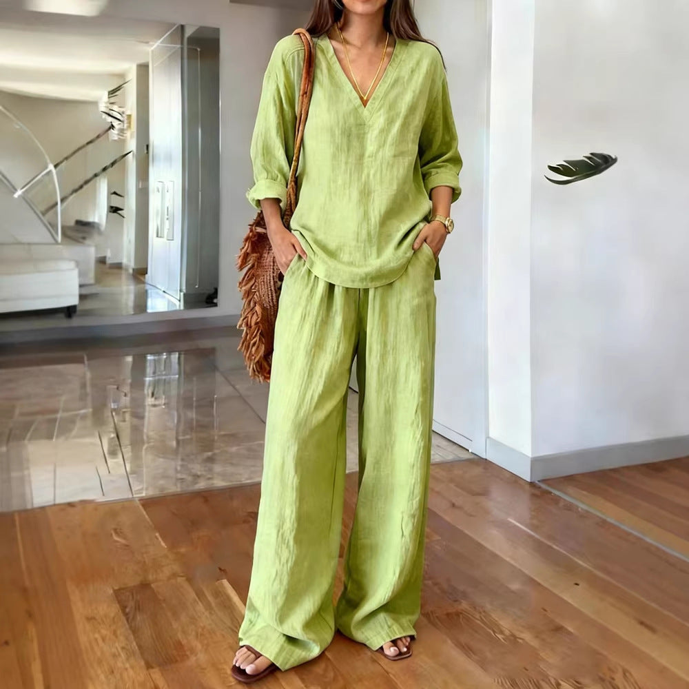 Women's Lightweight Summer Pants with Loose Fit and V-Neck Shirt Lune London