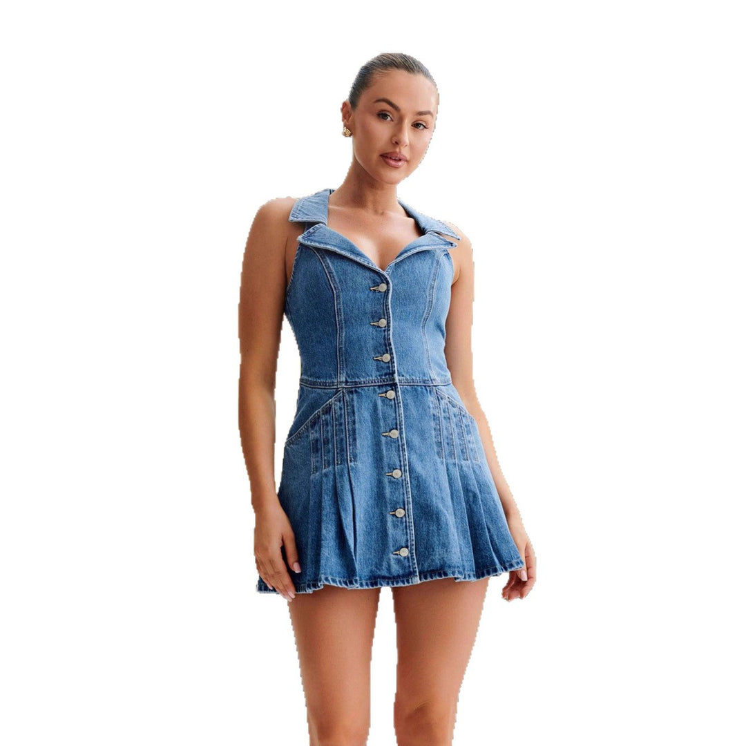 Denim shirt dress for women with fitted cut and button details Chic & Stil