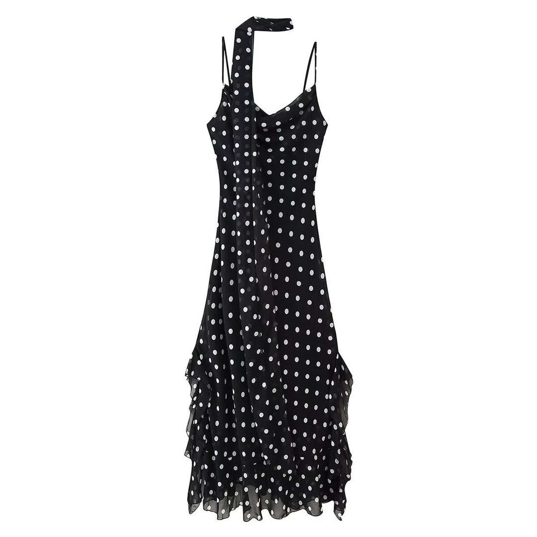 Summer dress for women with a playful polka dot design and a refined gathered hem Lune London