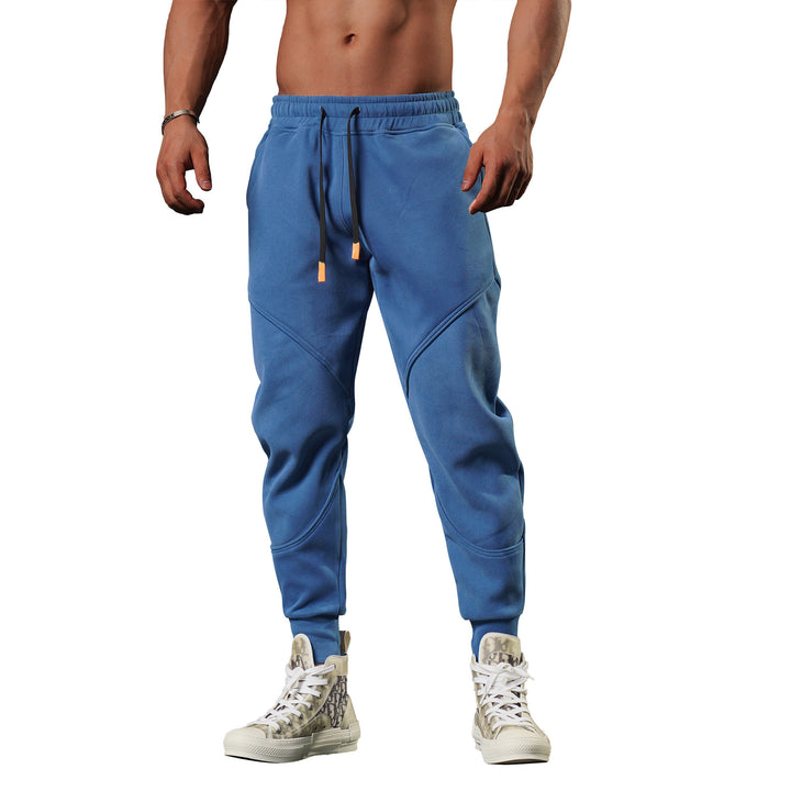 Men's sports pants with innovative fit Lune London