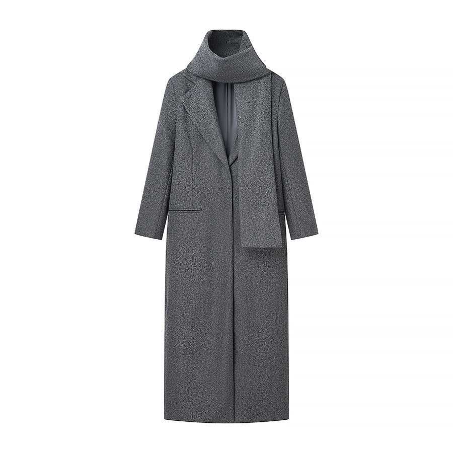 Elegant winter coat for women with high collar and practical pockets Lune London