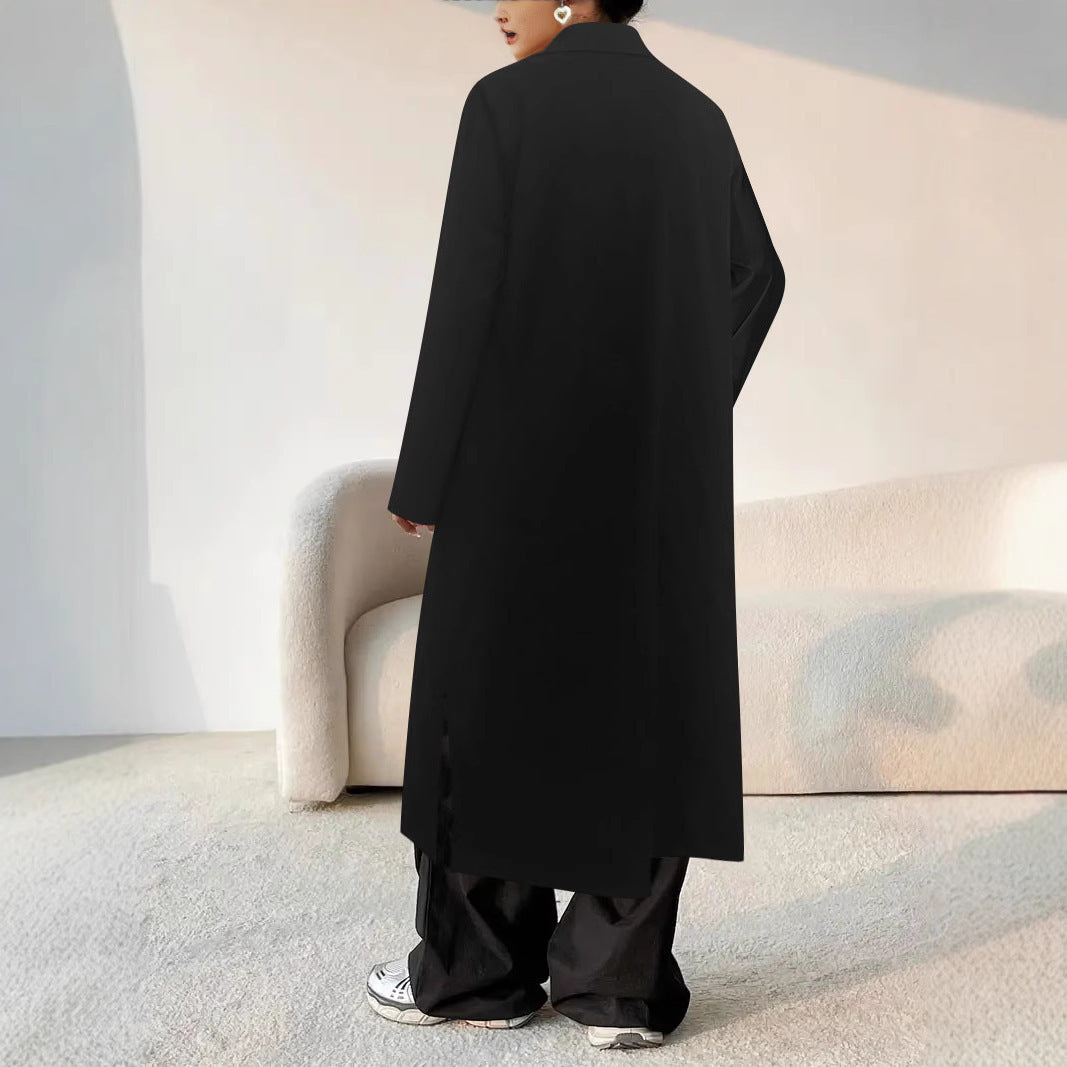 Oversized coat for women with classic button details and practical pockets Lune London