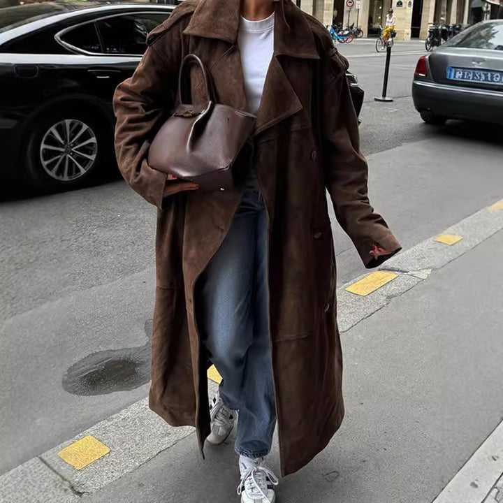 Ladies elegant suede trench coat with generous cut Lune London