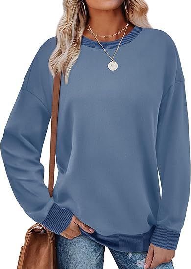 Women's comfortable sweatshirt with raglan sleeves and a decorative collar Lune London
