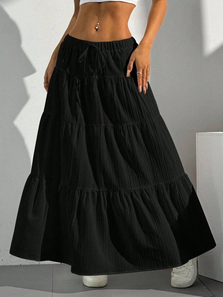 Maxi skirt for women with voluminous ruffle details and an elastic waistband Lune London