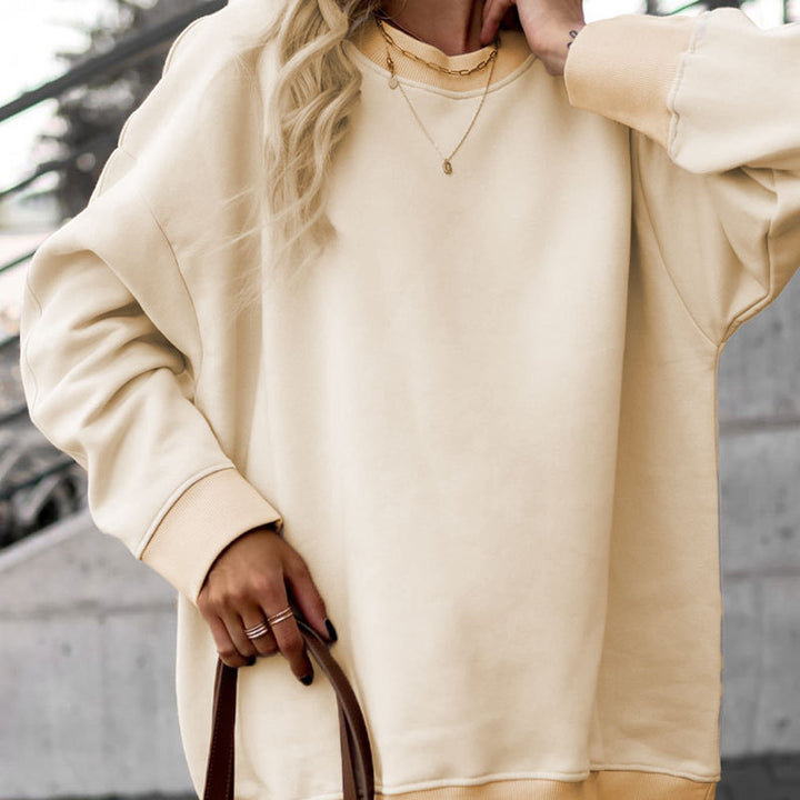 Ladies oversized sweatshirt with voluminous sleeves and a comfortable fit Lune London