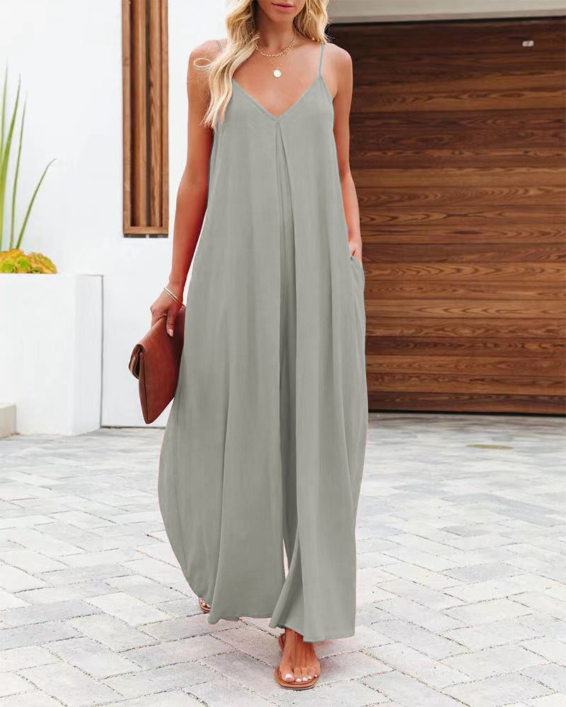 Maxi dress for women with adjustable straps and side pockets Lune London