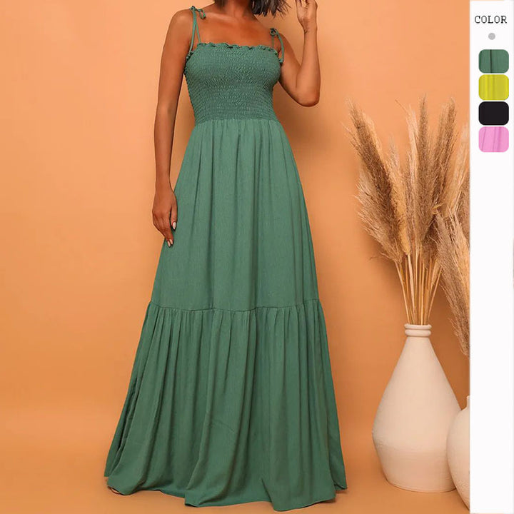 Maxi dress for women with elastic bodice and playful knot Chic & Stil